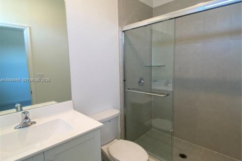 Touwnhouse à vendre à Homestead, Floride: 3 chambres, 143.53 m2 № 2170978 - photo 10