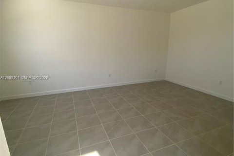 Touwnhouse à vendre à Homestead, Floride: 3 chambres, 143.53 m2 № 2170978 - photo 27