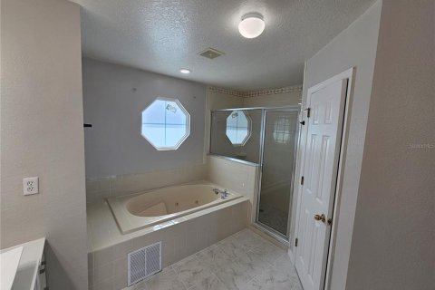 House in Kissimmee, Florida 4 bedrooms, 283.07 sq.m. № 1876766 - photo 19