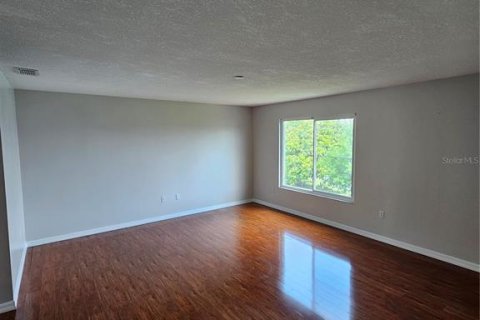 House in Kissimmee, Florida 4 bedrooms, 283.07 sq.m. № 1876766 - photo 17