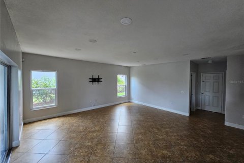 House in Kissimmee, Florida 4 bedrooms, 283.07 sq.m. № 1876766 - photo 13