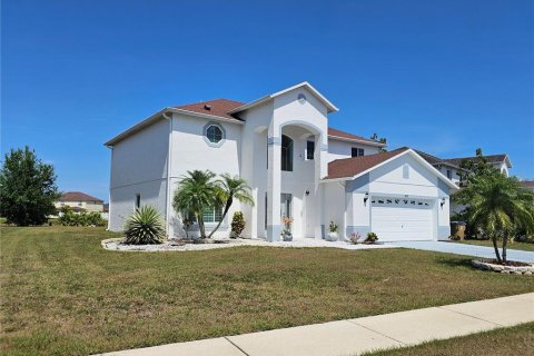 House in Kissimmee, Florida 4 bedrooms, 283.07 sq.m. № 1876766 - photo 6