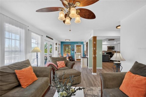 Casa en venta en Venice, Florida, 3 dormitorios, 167.22 m2 № 2202757 - foto 9