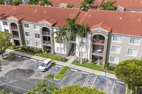 Copropriété à vendre à Miami, Floride: 2 chambres, 91.88 m2 № 2054710 - photo 22