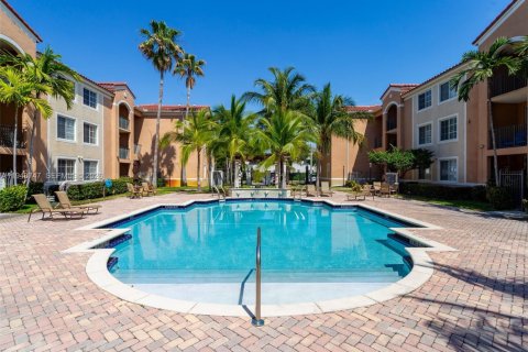 Copropriété à vendre à Miami, Floride: 2 chambres, 91.88 m2 № 2054710 - photo 30