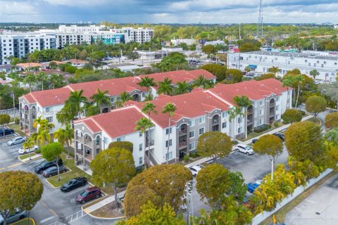 Copropriété à vendre à Miami, Floride: 2 chambres, 91.88 m2 № 2054710 - photo 24