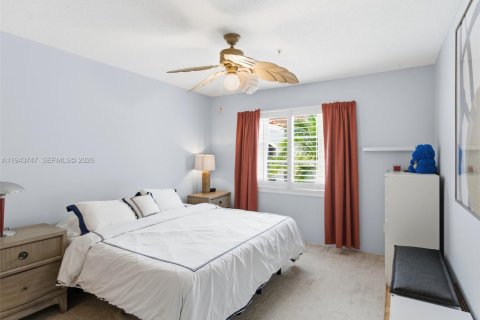 Copropriété à vendre à Miami, Floride: 2 chambres, 91.88 m2 № 2054710 - photo 12