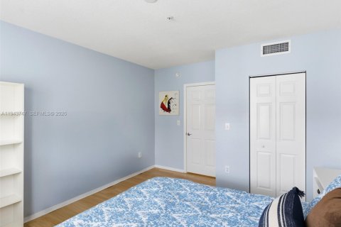 Copropriété à vendre à Miami, Floride: 2 chambres, 91.88 m2 № 2054710 - photo 17