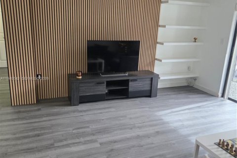 Copropriété à louer à Miami, Floride: 2 chambres, 89.65 m2 № 1997715 - photo 7