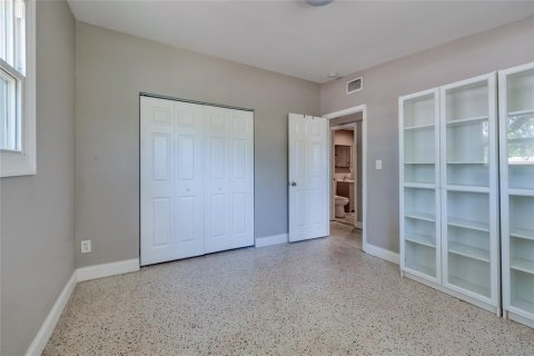 Villa ou maison à vendre à Saint Petersburg, Floride: 3 chambres, 88.07 m2 № 2201523 - photo 14