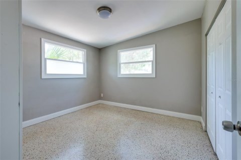 Villa ou maison à vendre à Saint Petersburg, Floride: 3 chambres, 88.07 m2 № 2201523 - photo 15