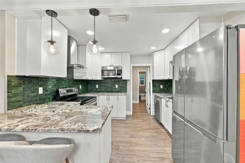 Villa ou maison à louer à Clearwater, Floride: 3 chambres, 121.52 m2 № 2426839 - photo 22