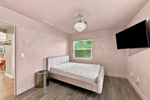 Villa ou maison à louer à Clearwater, Floride: 3 chambres, 121.52 m2 № 2426839 - photo 12