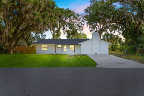 Casa en Edgewater, Florida 3 dormitorios, 159.42 m2 № 2386674