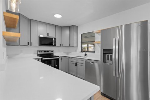 Casa en venta en Edgewater, Florida, 3 dormitorios, 159.42 m2 № 2386674 - foto 11