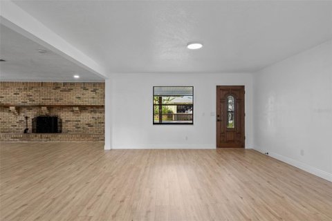 Casa en venta en Edgewater, Florida, 3 dormitorios, 159.42 m2 № 2386674 - foto 5