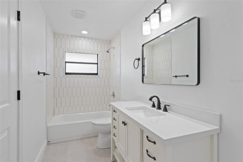 Casa en venta en Edgewater, Florida, 3 dormitorios, 159.42 m2 № 2386674 - foto 21