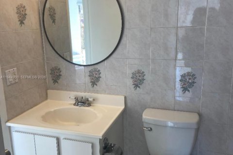 Снять в аренду кондоминиум в Майами, Флорида 2 спальни, 67.63м2, № 2001940 - фото 8