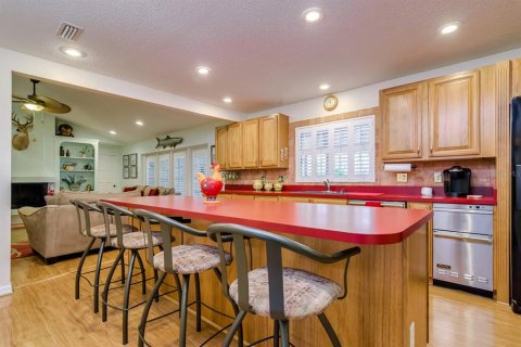 House in Lake Panasoffkee, Florida 4 bedrooms, 392.33 sq.m. № 1527266 - photo 15