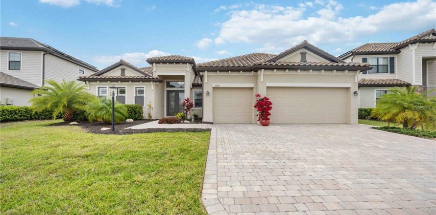House in Lakewood Ranch, Florida 3 bedrooms, 243.03 sq.m. № 1531647