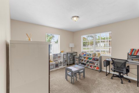 Villa ou maison à vendre à Deerfield Beach, Floride: 3 chambres, 149.02 m2 № 2087418 - photo 17