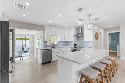 Villa ou maison à vendre à Deerfield Beach, Floride: 3 chambres, 149.02 m2 № 2087418 - photo 6