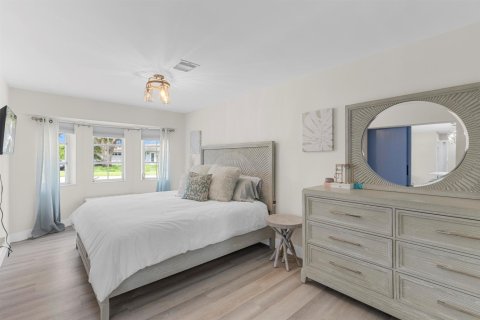 Villa ou maison à vendre à Deerfield Beach, Floride: 3 chambres, 149.02 m2 № 2087418 - photo 16