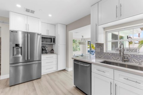 Villa ou maison à vendre à Deerfield Beach, Floride: 3 chambres, 149.02 m2 № 2087418 - photo 5