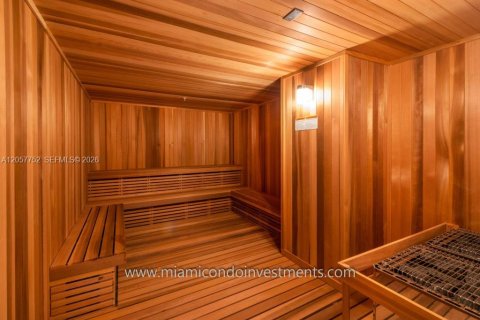 Copropriété à louer à Miami, Floride: 2 chambres, 98.48 m2 № 2169115 - photo 26