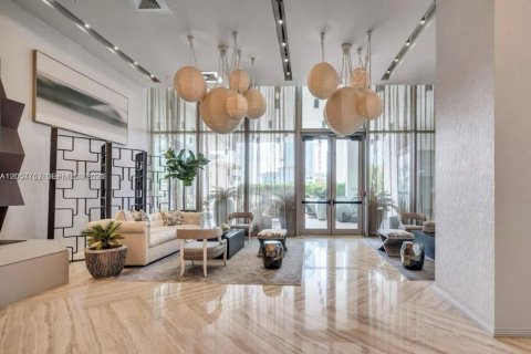 Copropriété à louer à Miami, Floride: 2 chambres, 98.48 m2 № 2169115 - photo 19