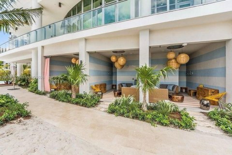 Copropriété à louer à Miami, Floride: 2 chambres, 98.48 m2 № 2169115 - photo 12