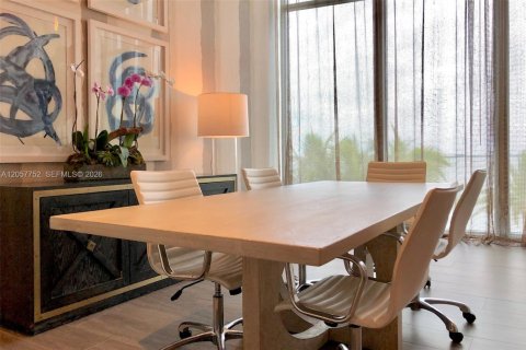 Copropriété à louer à Miami, Floride: 2 chambres, 98.48 m2 № 2169115 - photo 20