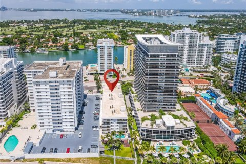 Снять в аренду кондоминиум в Майами-Бич, Флорида 3 спальни, 158.86м2, № 1947670 - фото 5