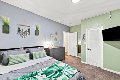 Villa ou maison à vendre à Tampa, Floride: 2 chambres, 120.96 m2 № 2356711 - photo 27
