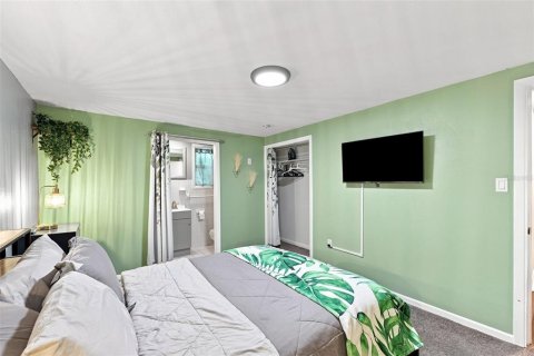 Villa ou maison à vendre à Tampa, Floride: 2 chambres, 120.96 m2 № 2356711 - photo 22