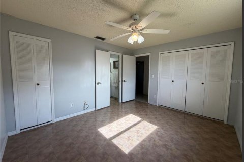 Casa en venta en Grand Island, Florida, 3 dormitorios, 132.48 m2 № 2208568 - foto 19