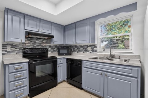 Casa en venta en Grand Island, Florida, 3 dormitorios, 132.48 m2 № 2208568 - foto 13