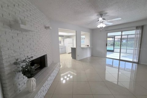 Casa en venta en Grand Island, Florida, 3 dormitorios, 132.48 m2 № 2208568 - foto 7