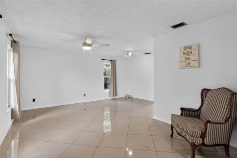 Casa en venta en Grand Island, Florida, 3 dormitorios, 132.48 m2 № 2208568 - foto 9