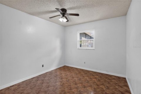Casa en venta en Grand Island, Florida, 3 dormitorios, 132.48 m2 № 2208568 - foto 22