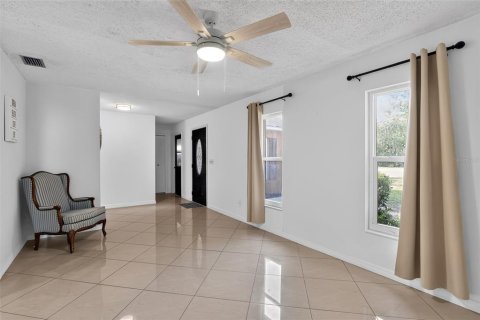Casa en venta en Grand Island, Florida, 3 dormitorios, 132.48 m2 № 2208568 - foto 10