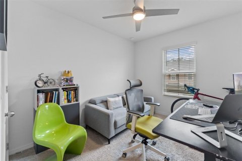 Townhouse in Port Orange, Florida 3 bedrooms, 150.87 sq.m. № 1824806 - photo 18