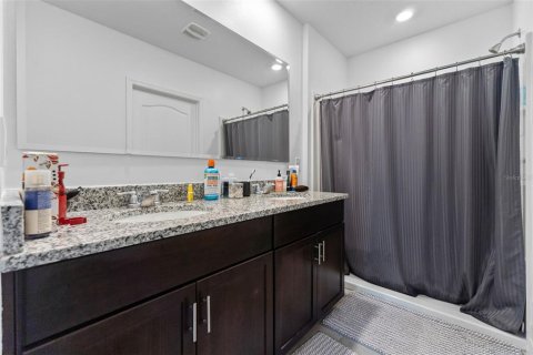 Townhouse in Port Orange, Florida 3 bedrooms, 150.87 sq.m. № 1824806 - photo 16