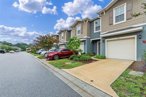 Townhouse in Port Orange, Florida 3 bedrooms, 150.87 sq.m. № 1824806 - photo 2