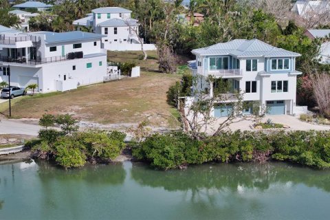 Land in Longboat Key, Florida № 1870947 - photo 1