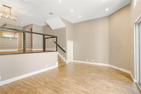 Adosado en alquiler en Fort Lauderdale, Florida, 3 dormitorios, 179.3 m2 № 1922024 - foto 15