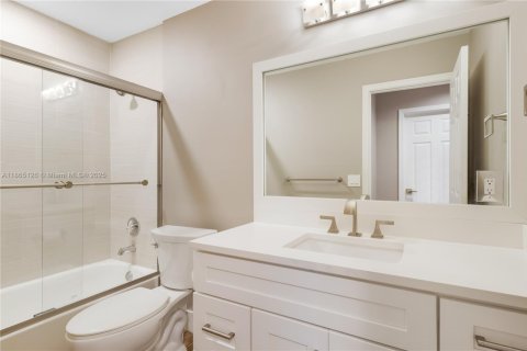 Adosado en alquiler en Fort Lauderdale, Florida, 3 dormitorios, 179.3 m2 № 1922024 - foto 28