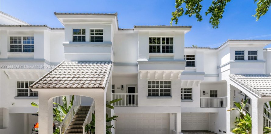 Adosado en Fort Lauderdale, Florida 3 dormitorios, 179.3 m2 № 1922024