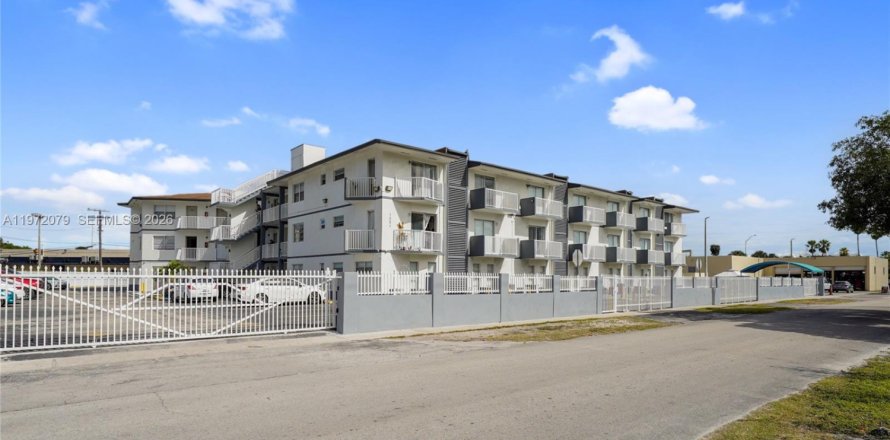 Квартира в Норт-Майами-Бич, Флорида 1 спальня, 56.21м2 № 2042287