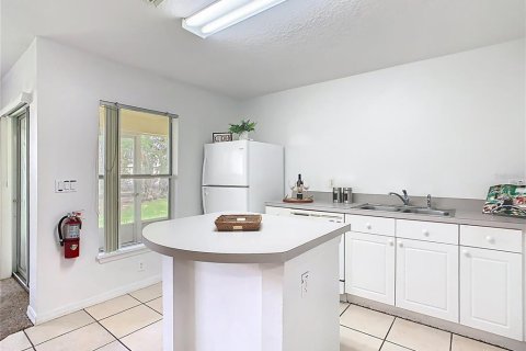 Touwnhouse à vendre à Kissimmee, Floride: 4 chambres, 174.66 m2 № 1826415 - photo 11